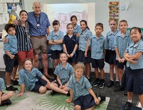 Year 4RW Cyclone Tracy Guest Speaker