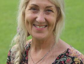 Liz Bishop